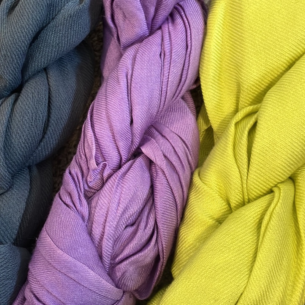 Scarf bundle - Picture 2 of 2